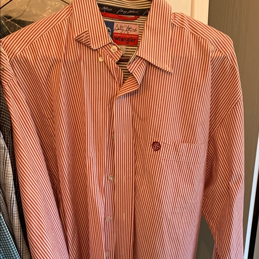 Wrangler Red and White Casual Button Down Shirt